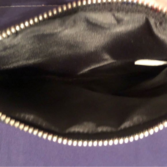 Hard Rock Cafe Black Multicolor Wristlet - Picture 6 of 8